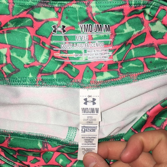 Girls Under armor giraffe print leggings - Picture 3 of 4